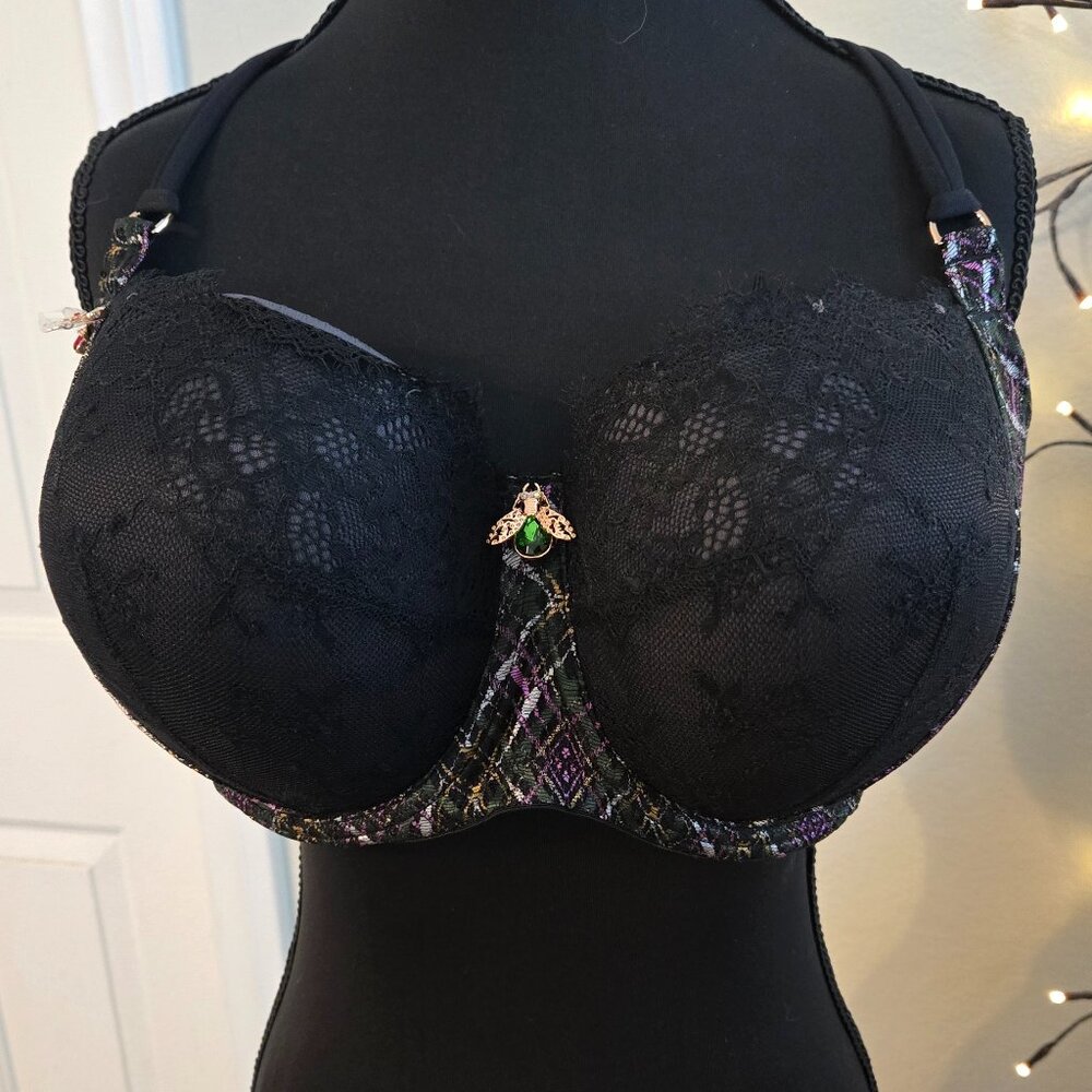 Savage X Fenty Black and Purple Lace Bra